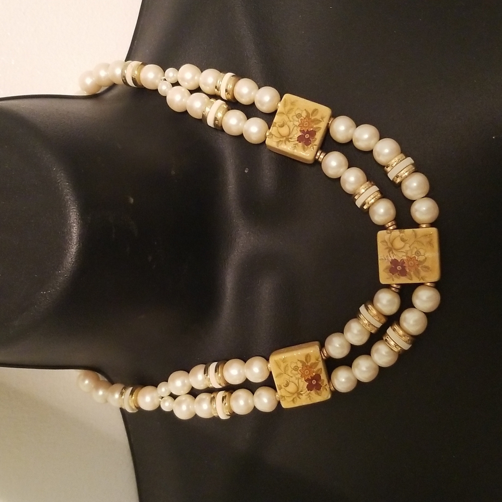 Vintage c1950s Japan Faux Pearl Double Strand Necklace w/ floral decored Squares